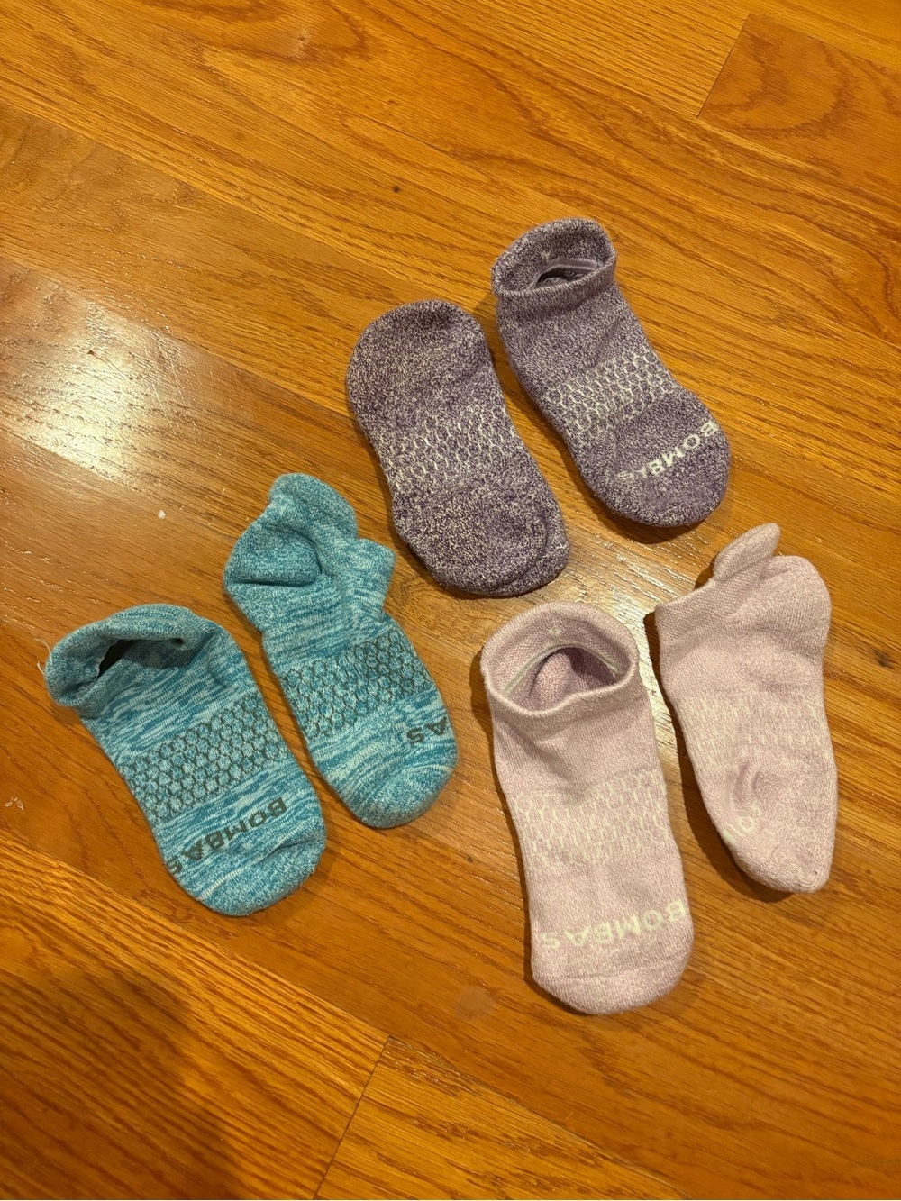 🏷️ 4 for $35 🏷️ Bombas 3 Pair Youth Ankle Socks